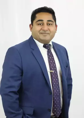 Vishal Saxena, Kitchener, Real Estate Agent